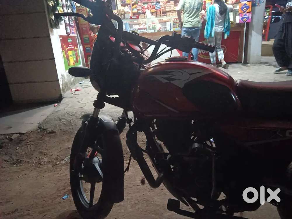 Gadi acchi condition mein bilkul fresh 65 avg