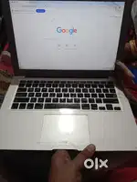 Apple laptop