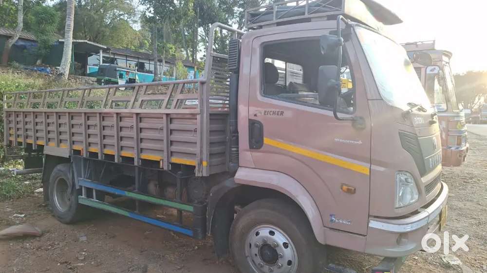 Eicher 2110 pro