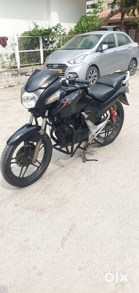 Hero honda cbz xtreme 2014 model single owner.