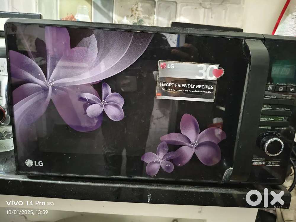 LG microwave oven