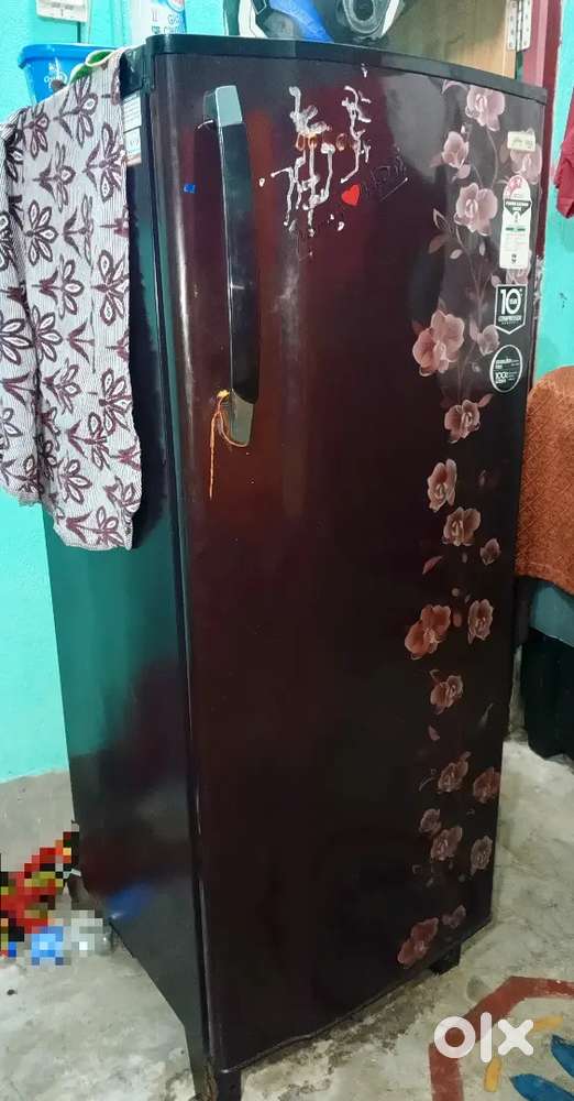 Godrej Fridge 251 liter