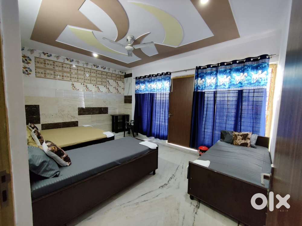 Girls and Boys PG alpha 2 Greater Noida