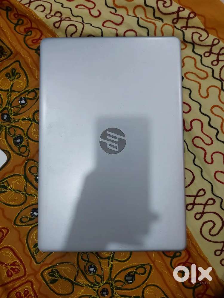 Selling my 3 year old hp 15s laptop