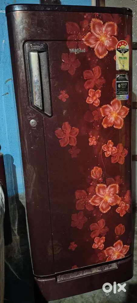 Whirlpool singel door fridge in good condition