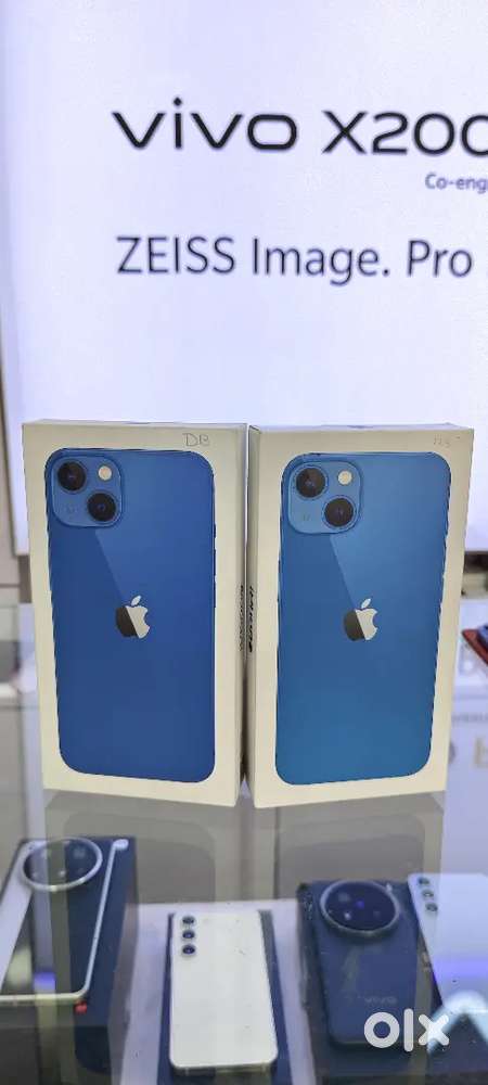IPHONE 13 128GB JUST OPEN BOX AVAILABLE IN LOW PRICE
