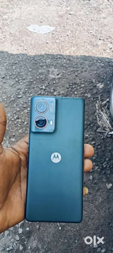 MOTOROLA G85