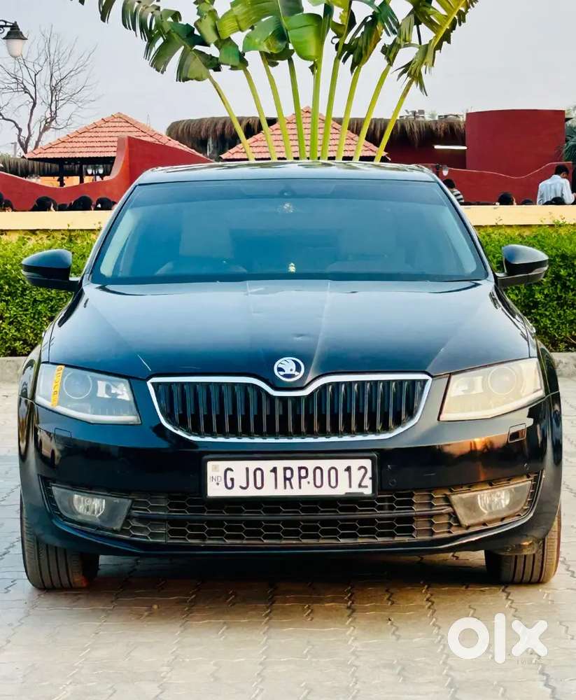 Skoda Octavia 2016 Diesel Well Maintained.5 tayer new.sprwell not usd