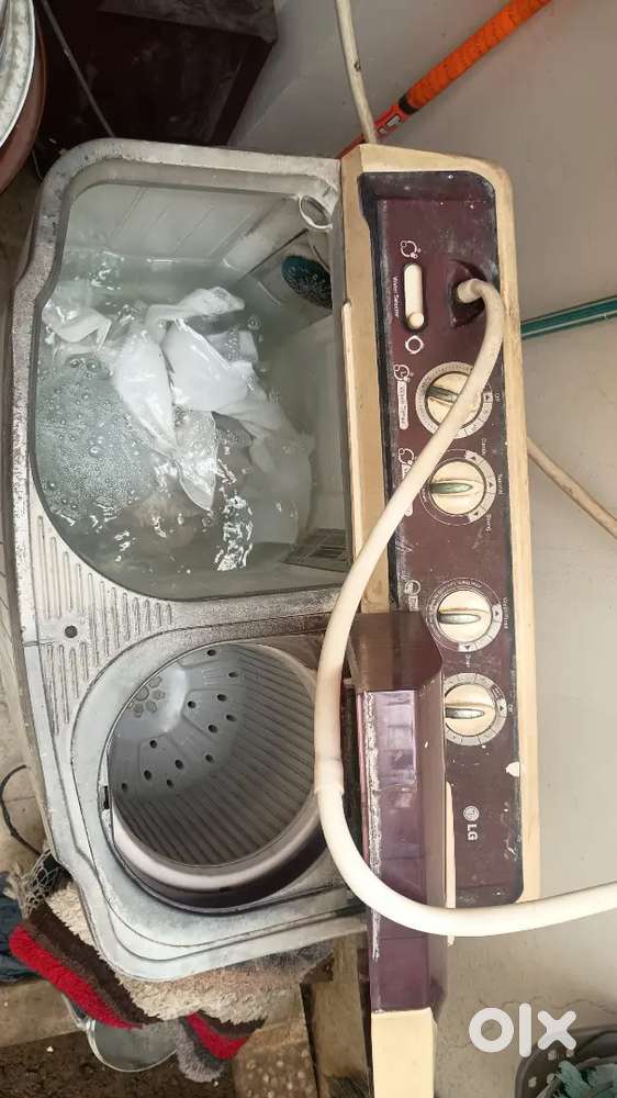 Semi Automatic Washing Machine