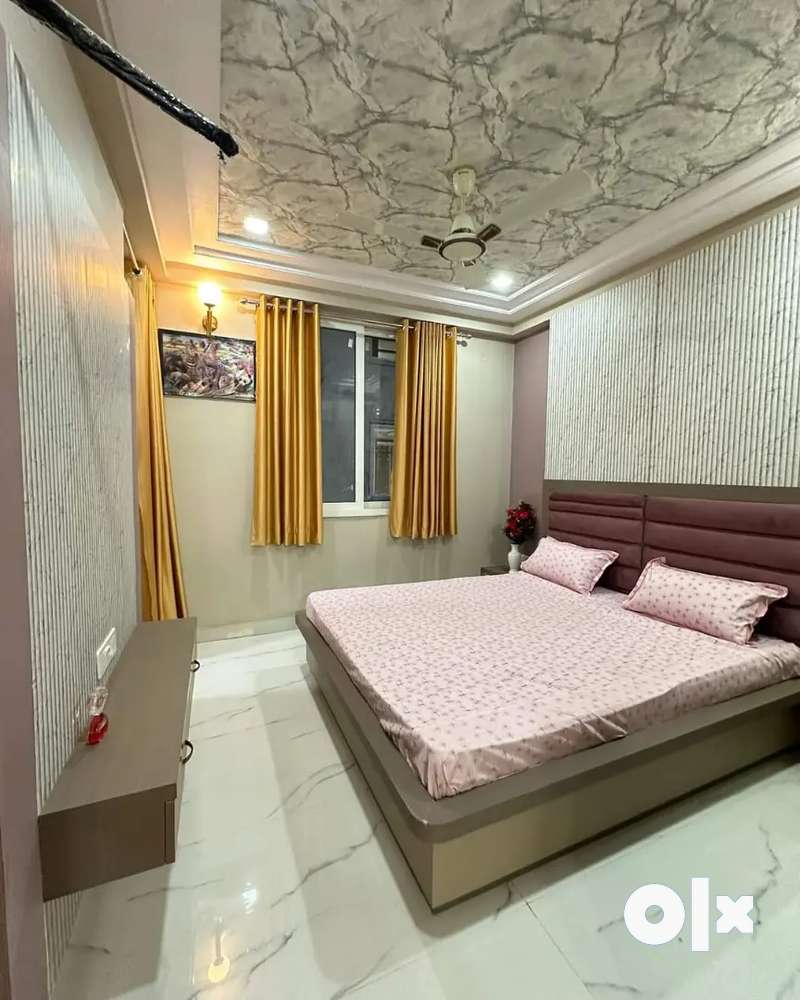 2 BHK apartment fully furnished I am property owner