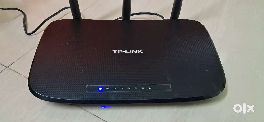 Single Bank WiFi Router