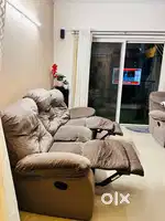 For Sale - 3+1 recliner sofa set with centre table