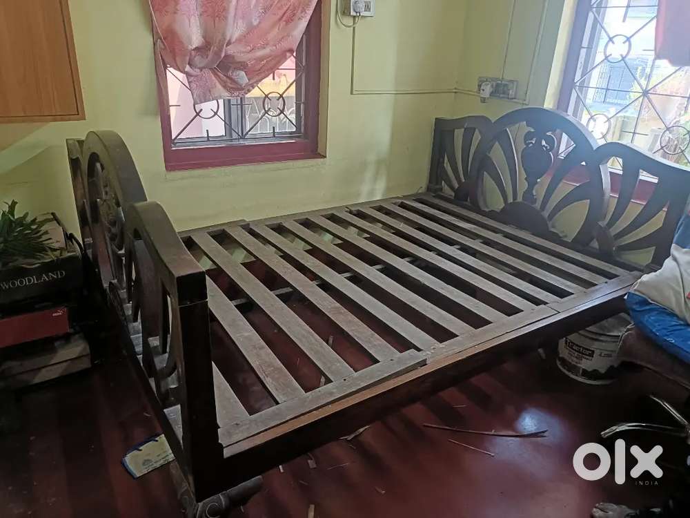 Burma Teak Wooden Bed (Palonko)