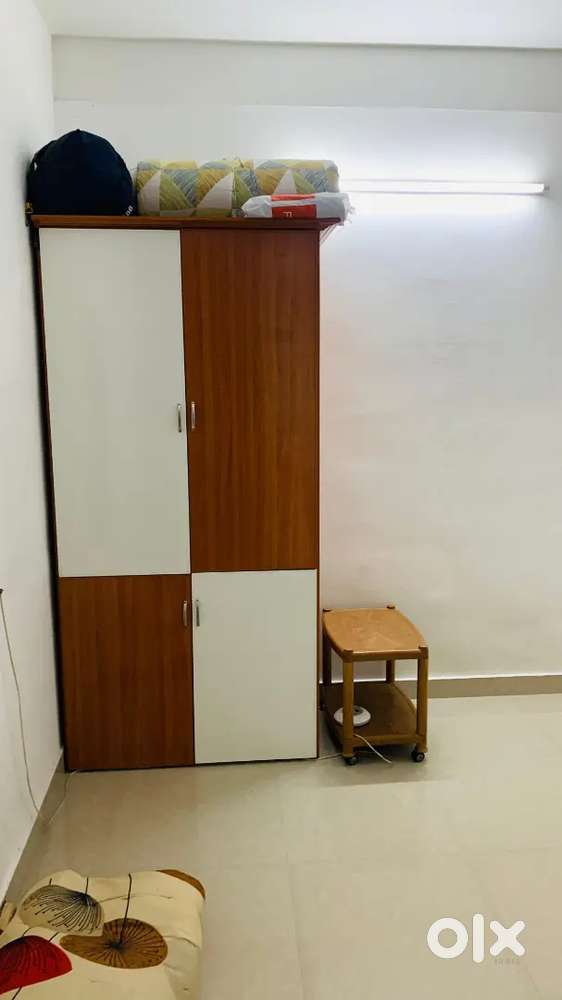1 bhk for bachelor vennala