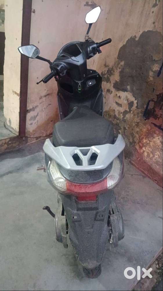 SENZO POWER ELECTRIC SCOOTY GOOD WORKING CONDITION