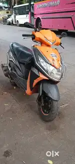9000 fine hai gadi pai