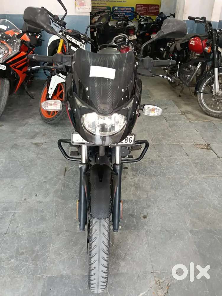 Bajaj pulsar 150 2021 model black&red colourin good condition vehicle