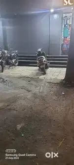 Double shutter Shop on rent