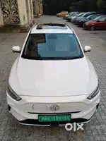 MG ZS EV Exclusive Iconic Ivory, 2022, Electric
