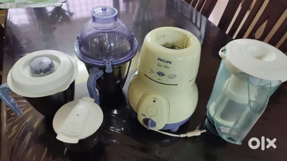 Philips mixer with Juicer