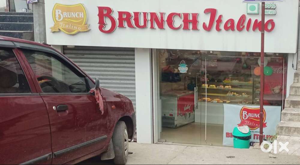 Shop for Rent on Busy Main Road Idle for Office/Shop