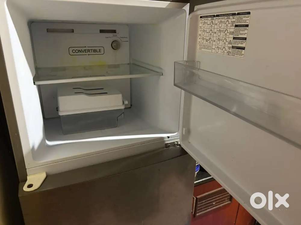 Under warranty 4.5 year double door convertible fridge, coolant leak