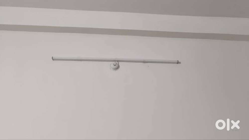 New crompton tubelight cool white