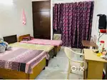 Girls pg noida with food