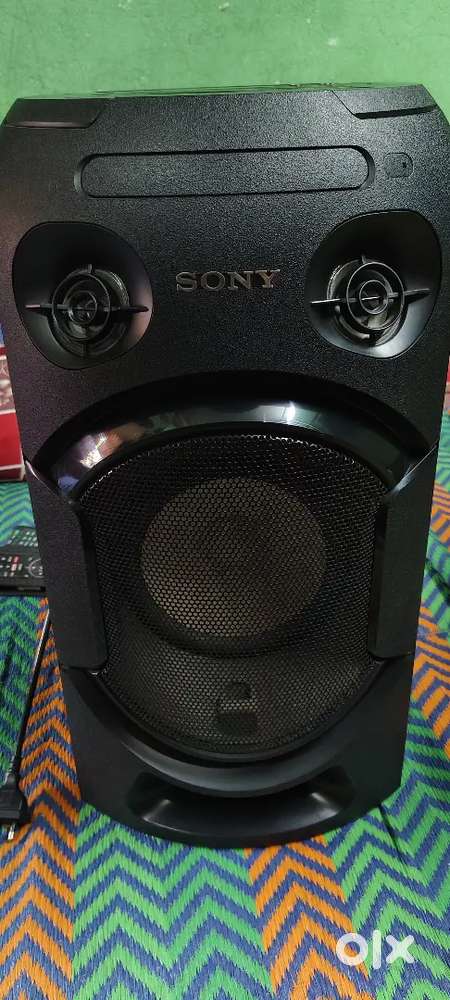 Sony party tower