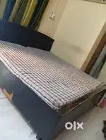 Double bed mattress ( 2 single bed mattress)