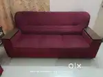 3+ 1+1 Sofa and Centre Table