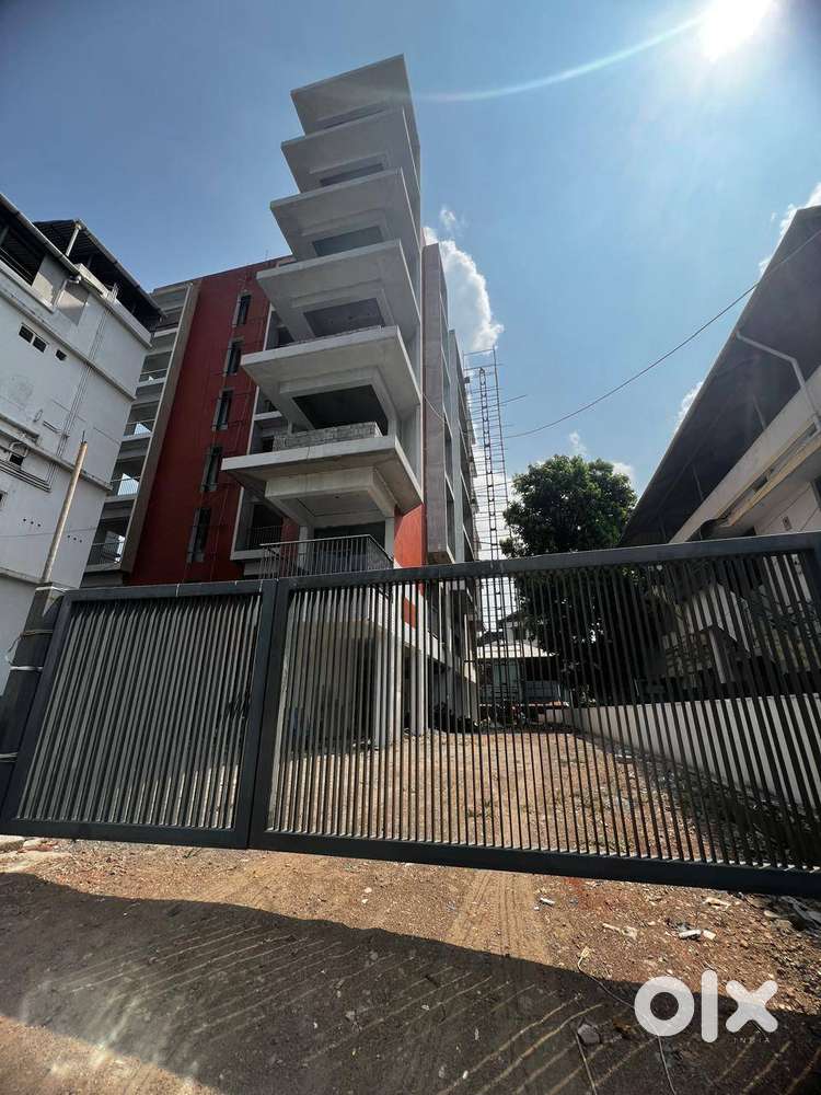 Godown for Rent Multi Store Building Thevara Ernakulam Kochi