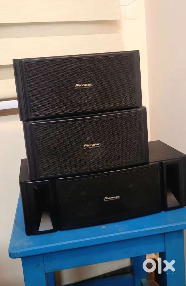 Pioneer speakers. Model number s-rs88tb. center and surround speakers