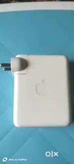 Apple adaptor - 140 wts
