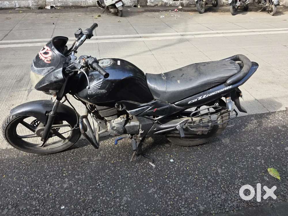 Honda CB Unicirn