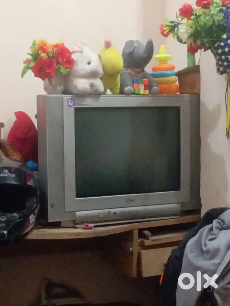 Lg tv good condition