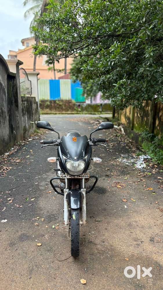 BAJAJ PULSAR 180 ES DTSI