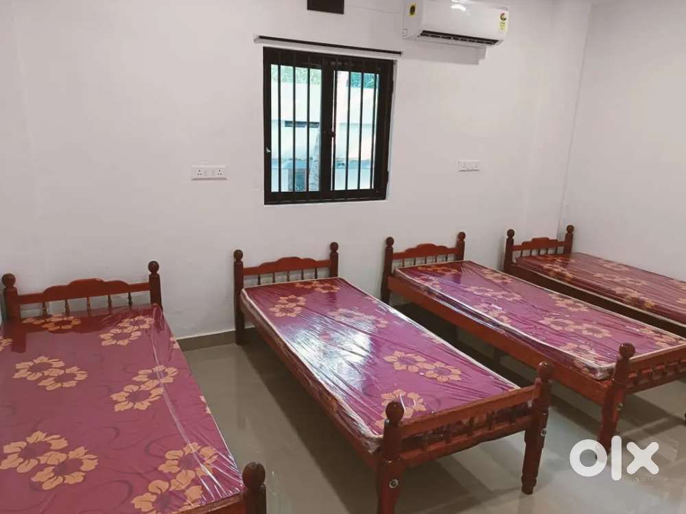 Kerala ladies hostel