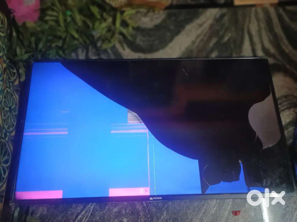 Micromax 50 inches led tv.aaja leja.