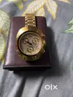 Elegant Rado DiaStar Chronograph – Gold-Tone, Crystal-Paved Dial