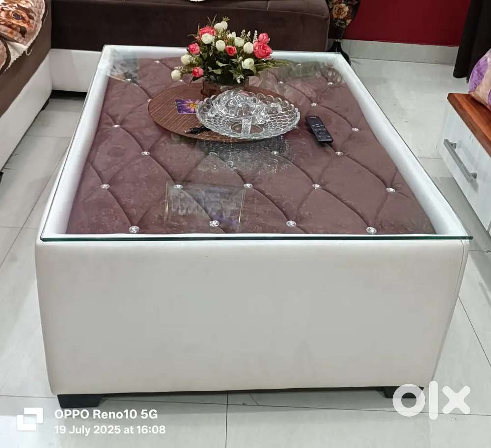 Big glass centre table