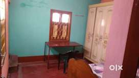 Single room for rent, room sharing also available