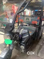 Mayuri e-rickshow 4 battery