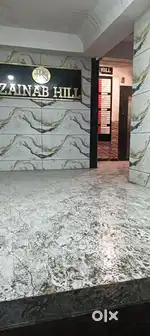 Y room heavy per dena hai