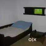 Girls room partner