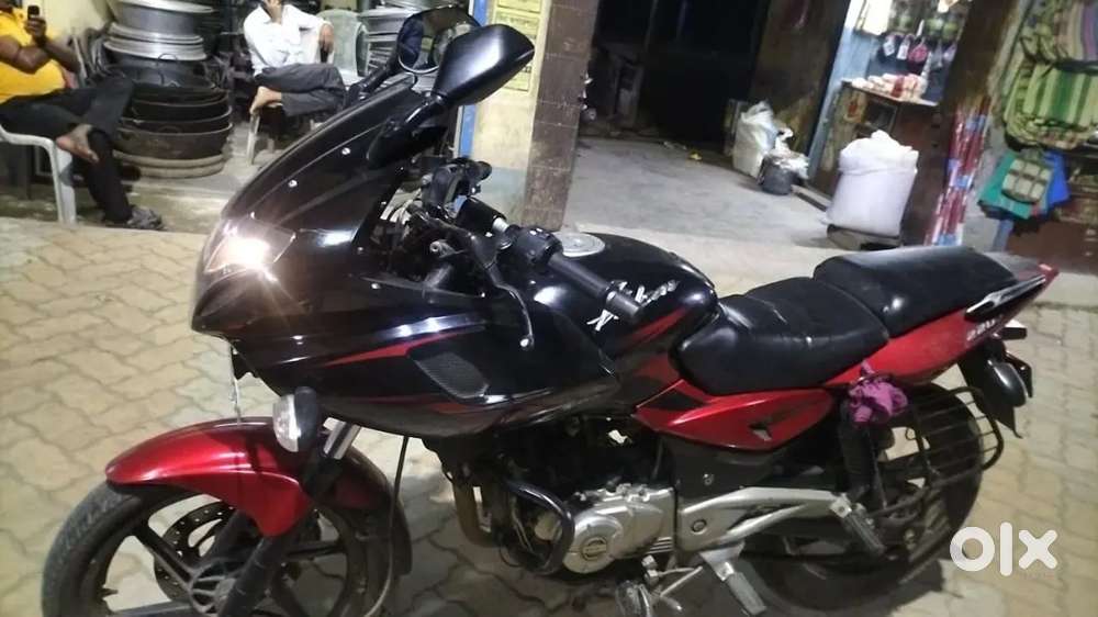 Good condition pulsar 220