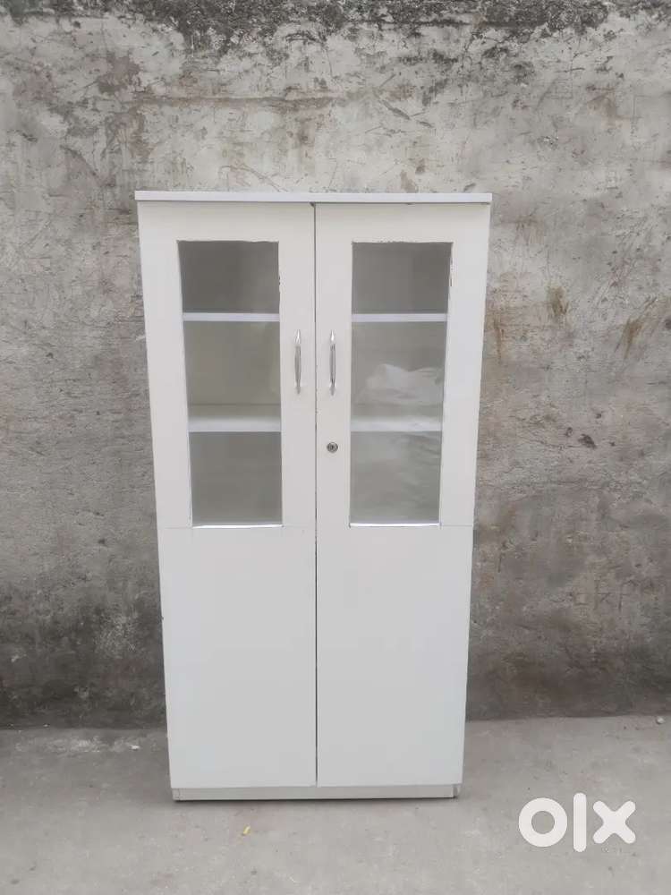Brand new 2 door glass showcase