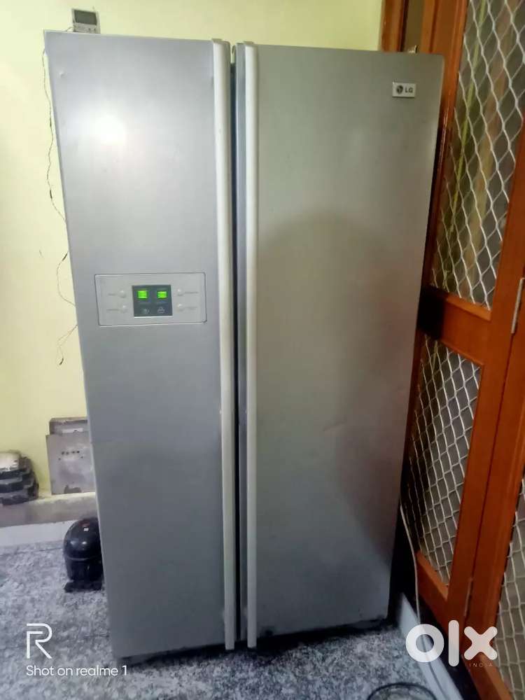 Lg and samsan डबल ठोकर साईड बाय साइड फ्रिज बेचना है