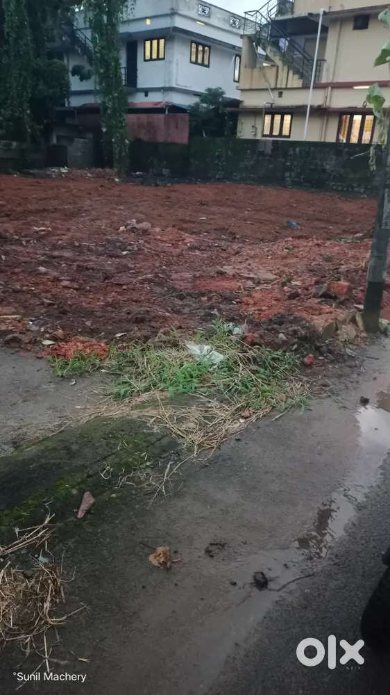 PLOT SALE URGENT