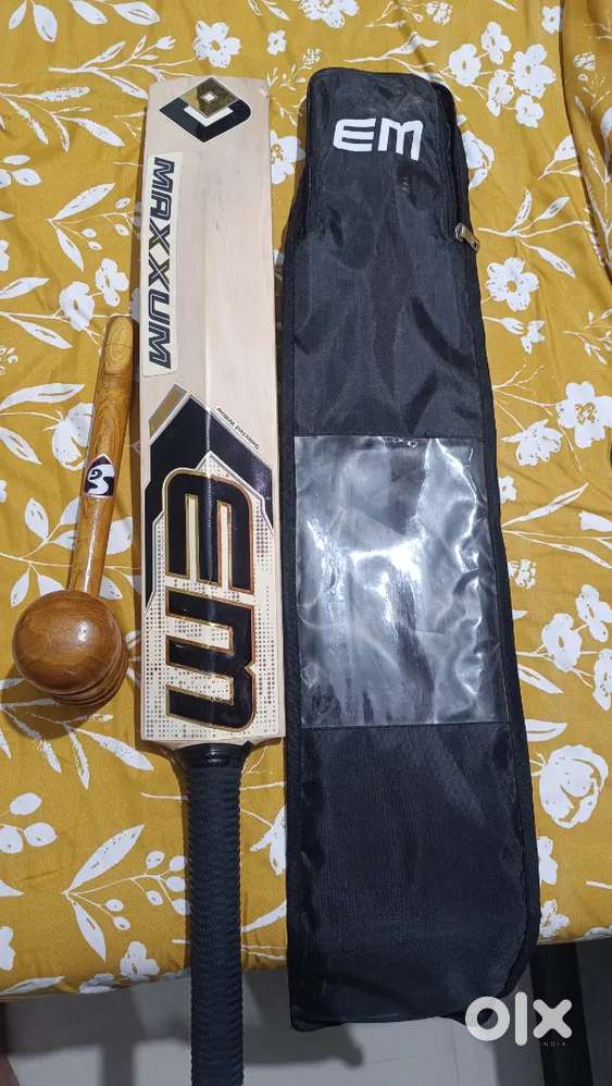 Season EM Cricket Bat for sell